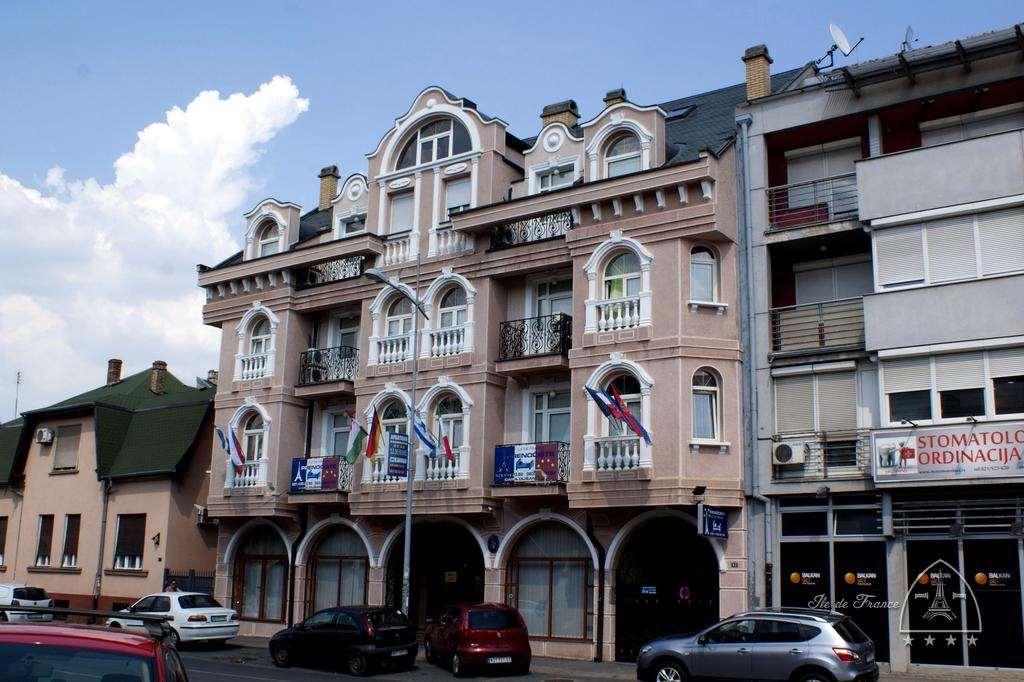 Vila Ile De France 노비사드 외부 사진